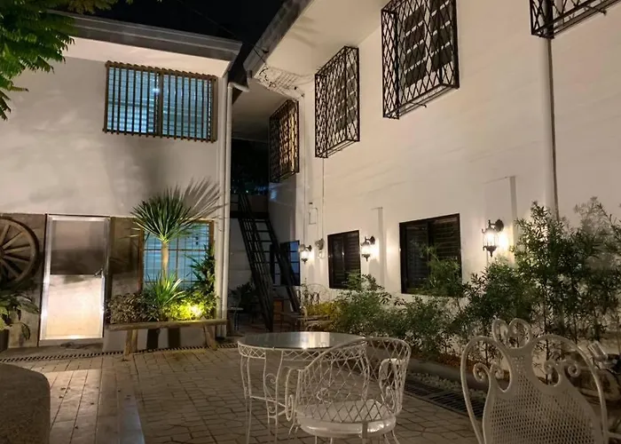 Courtyard Hotel