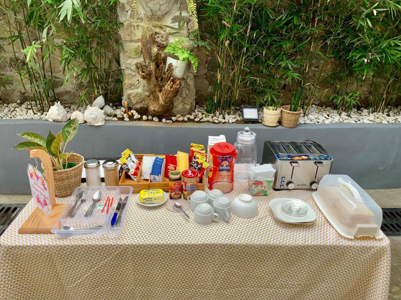 Courtyard Hotel Pasay