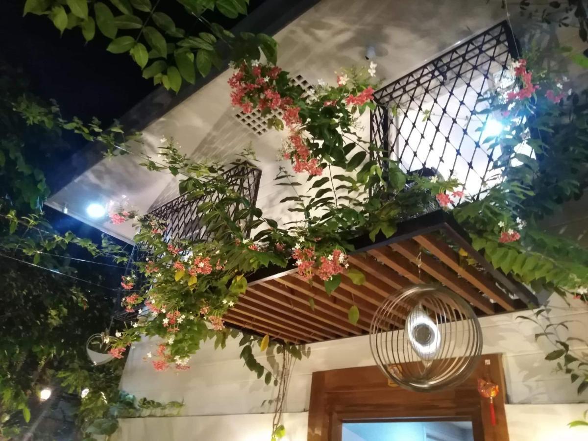 Hotel Courtyard 3*